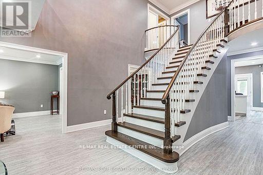 339 Parklane Road, Oakville, Ontario  L6H 4J4 - Photo 42 - W13536574