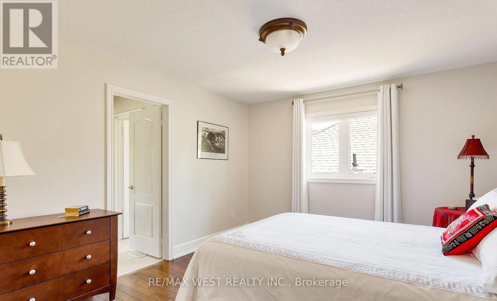 3338 Fox Run Circle, Oakville, Ontario  L6L 6W4 - Photo 23 - W13536778