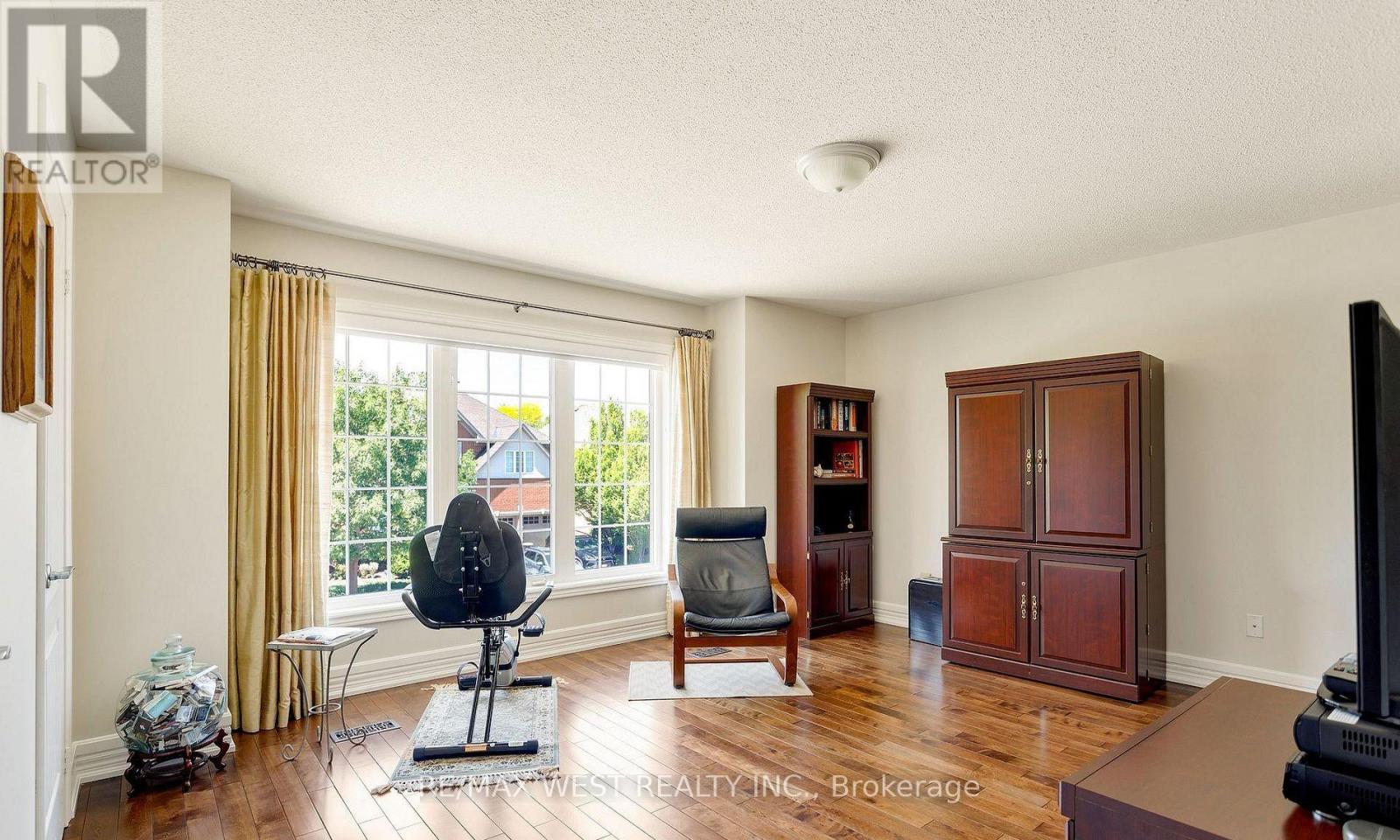 3338 Fox Run Circle, Oakville, Ontario  L6L 6W4 - Photo 24 - W13536778