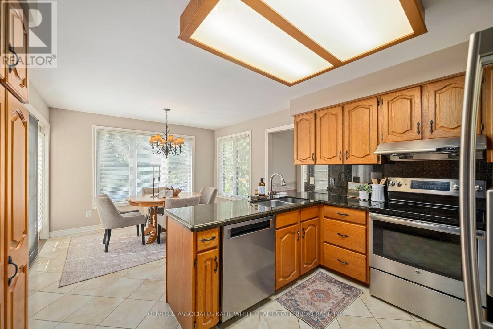 51 Cherish Court, London South, Ontario  N6K 4H2 - Photo 14 - X13537824