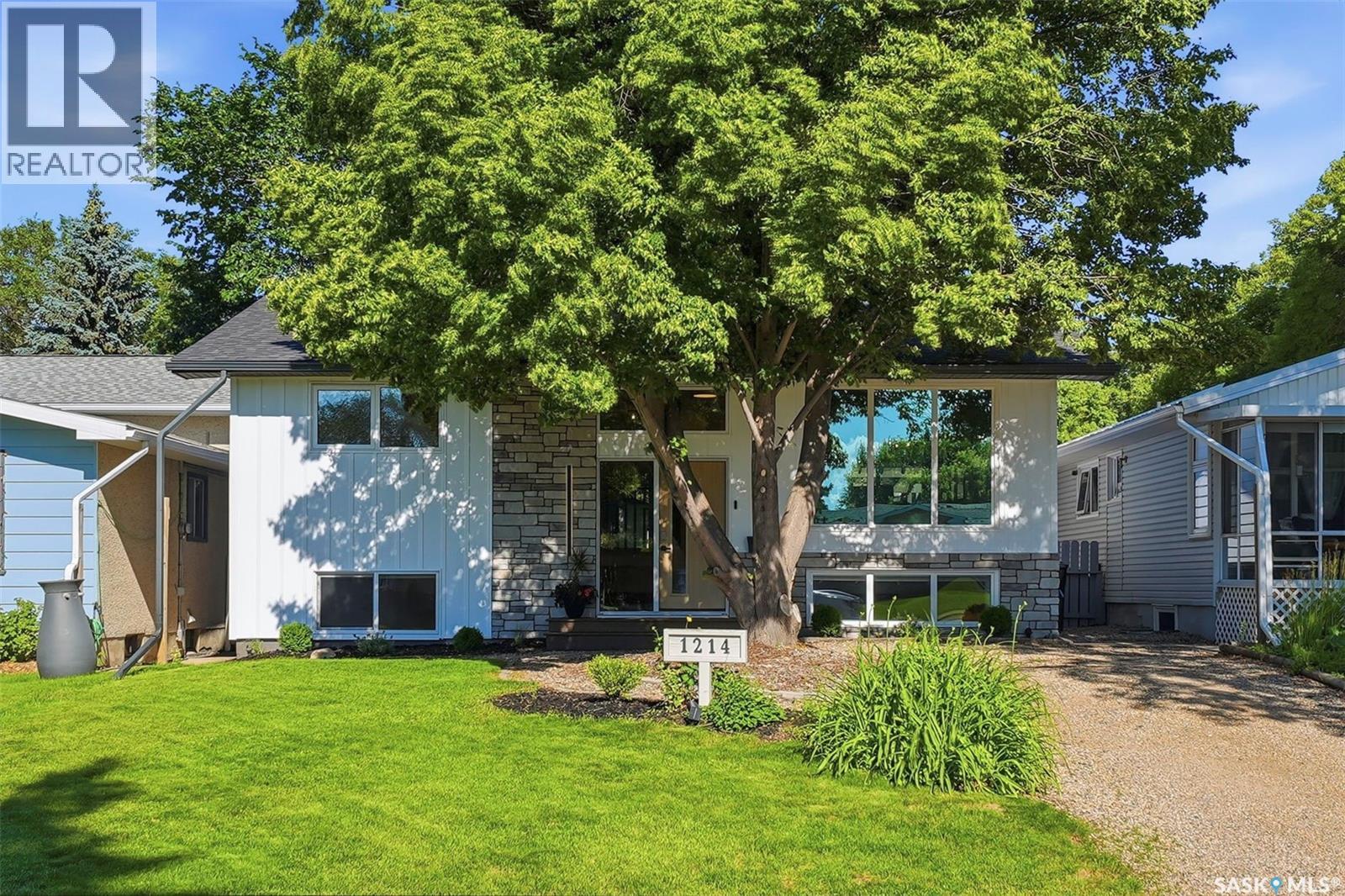 1214 Elevator ROAD, Saskatoon, Saskatchewan