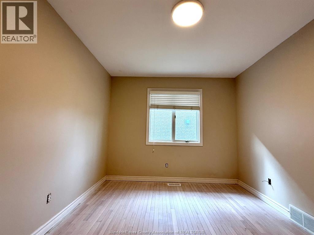 660 Caruso, Windsor, Ontario  N9G 2M6 - Photo 24 - 26016381