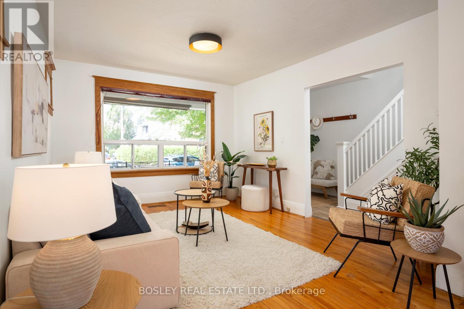 129 Linsmore Crescent, Toronto, Ontario M4J 4L1 - Photo 7 - E13533650