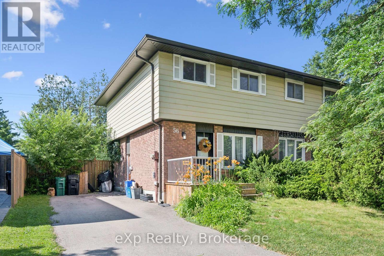56 Bretz Avenue, Cambridge, Ontario  N3C 2W9 - Photo 3 - X13537874