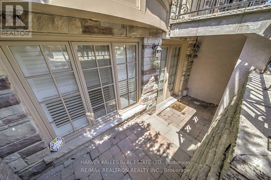 Lower - 384 Spadina Road, Toronto, Ontario M5P 2V9 - Photo 2 - C13537832