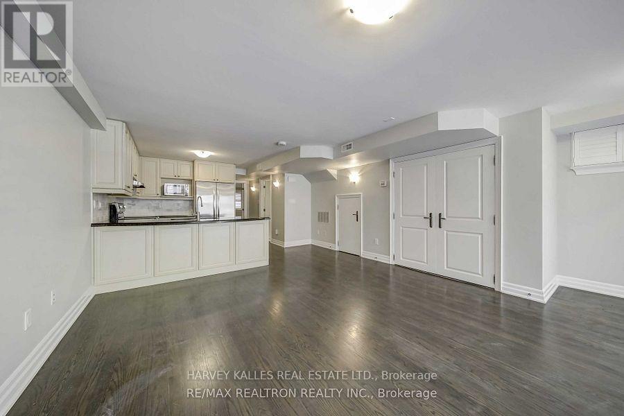 Lower - 384 Spadina Road, Toronto, Ontario M5P 2V9 - Photo 3 - C13537832
