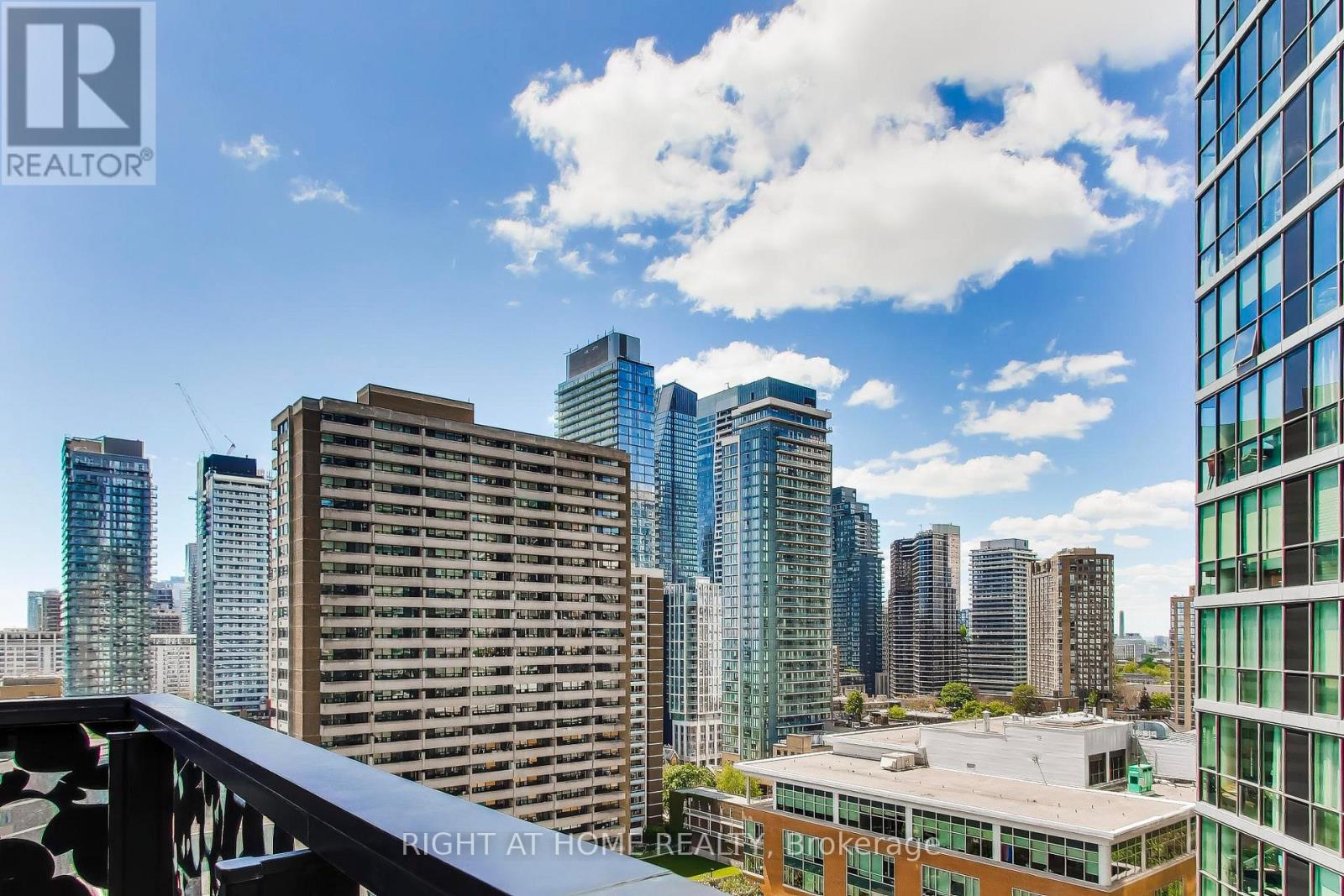 1406 - 55 Charles Street E, Toronto, Ontario M4Y 0J1 - Photo 21 - C13537876