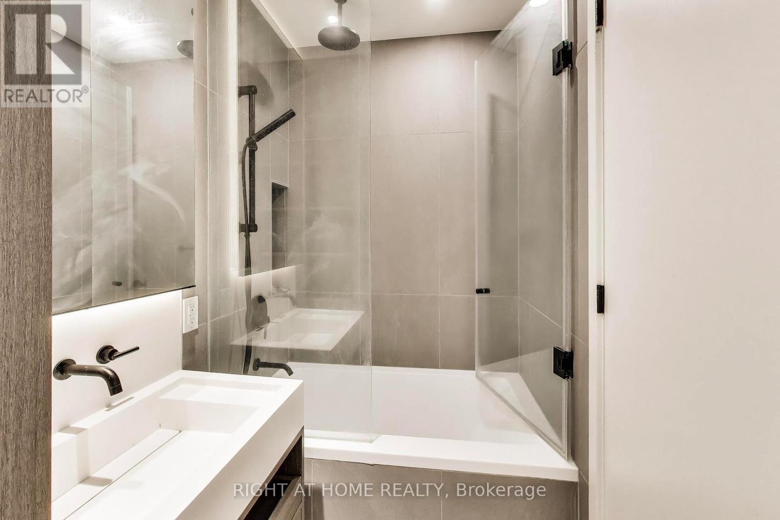 1406 - 55 Charles Street E, Toronto, Ontario M4Y 0J1 - Photo 28 - C13537876