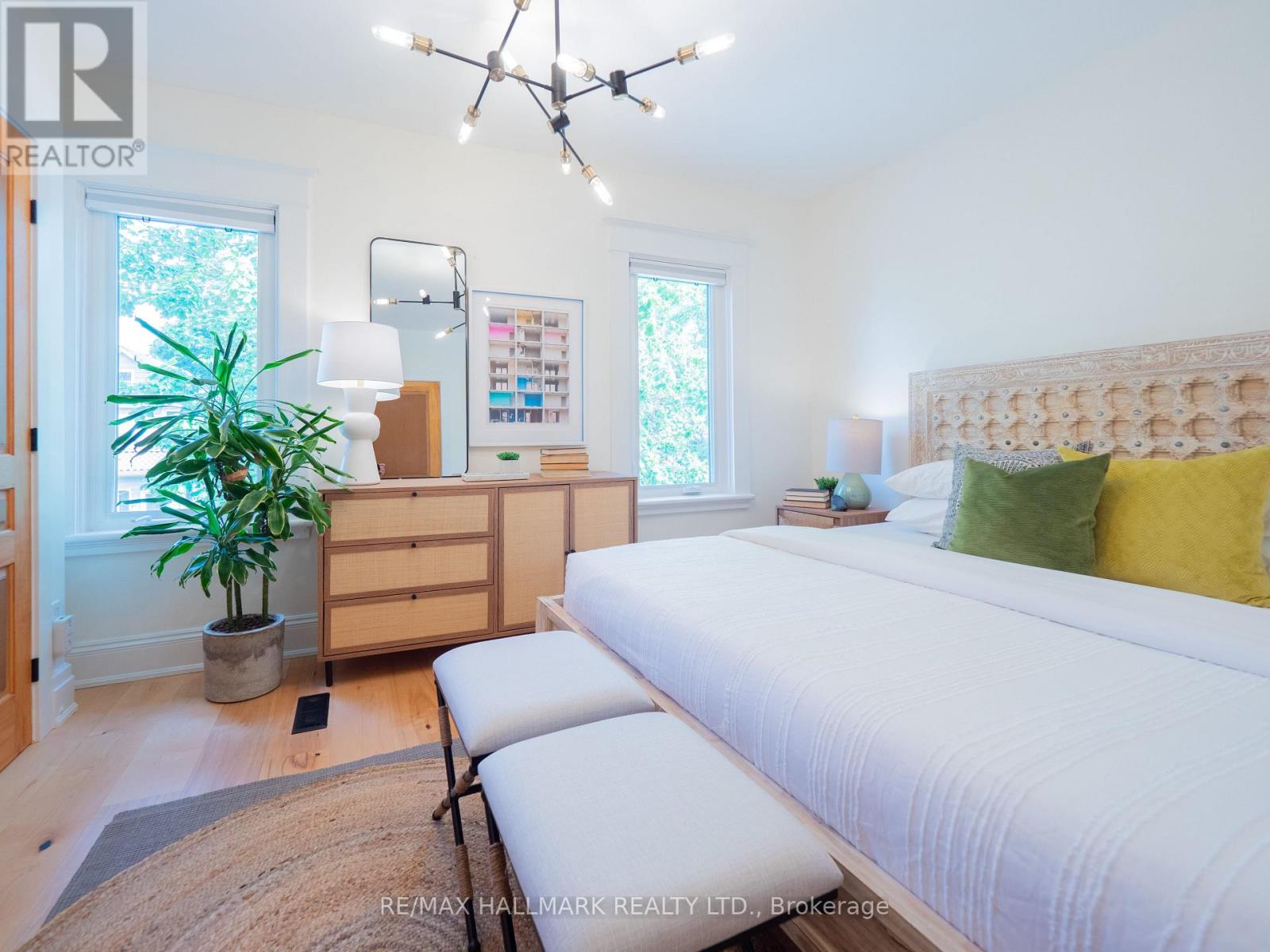 33 Frizzell Avenue, Toronto, Ontario  M4K 1H8 - Photo 21 - E13537812