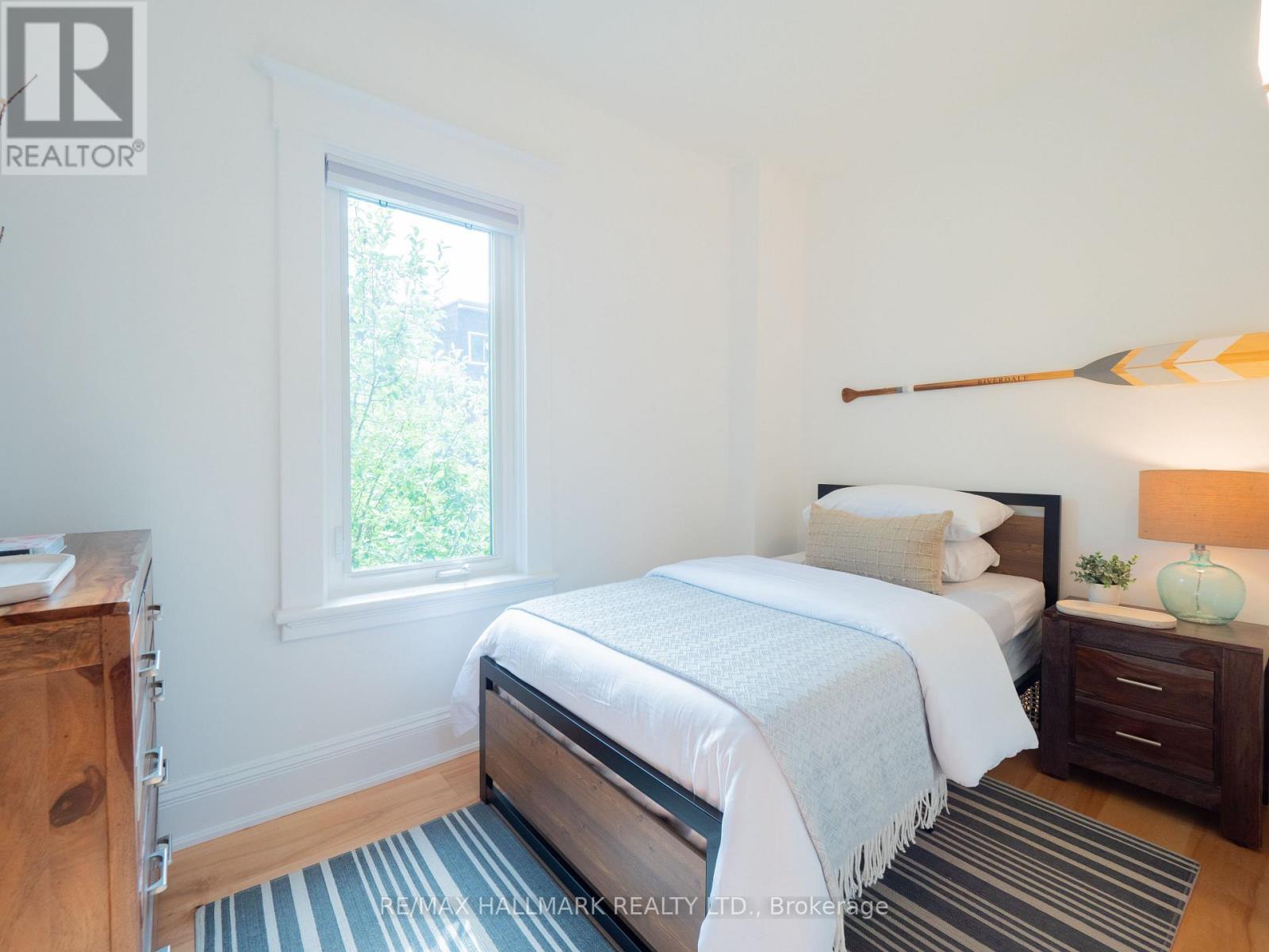 33 Frizzell Avenue, Toronto, Ontario  M4K 1H8 - Photo 25 - E13537812