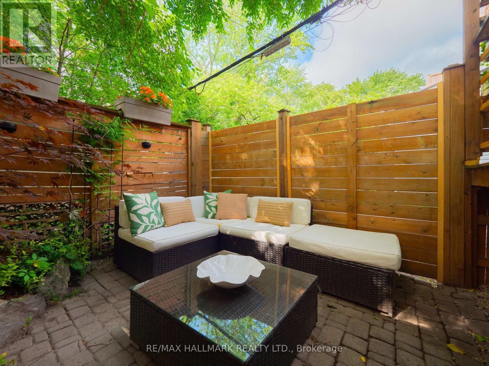 33 Frizzell Avenue, Toronto, Ontario  M4K 1H8 - Photo 45 - E13537812