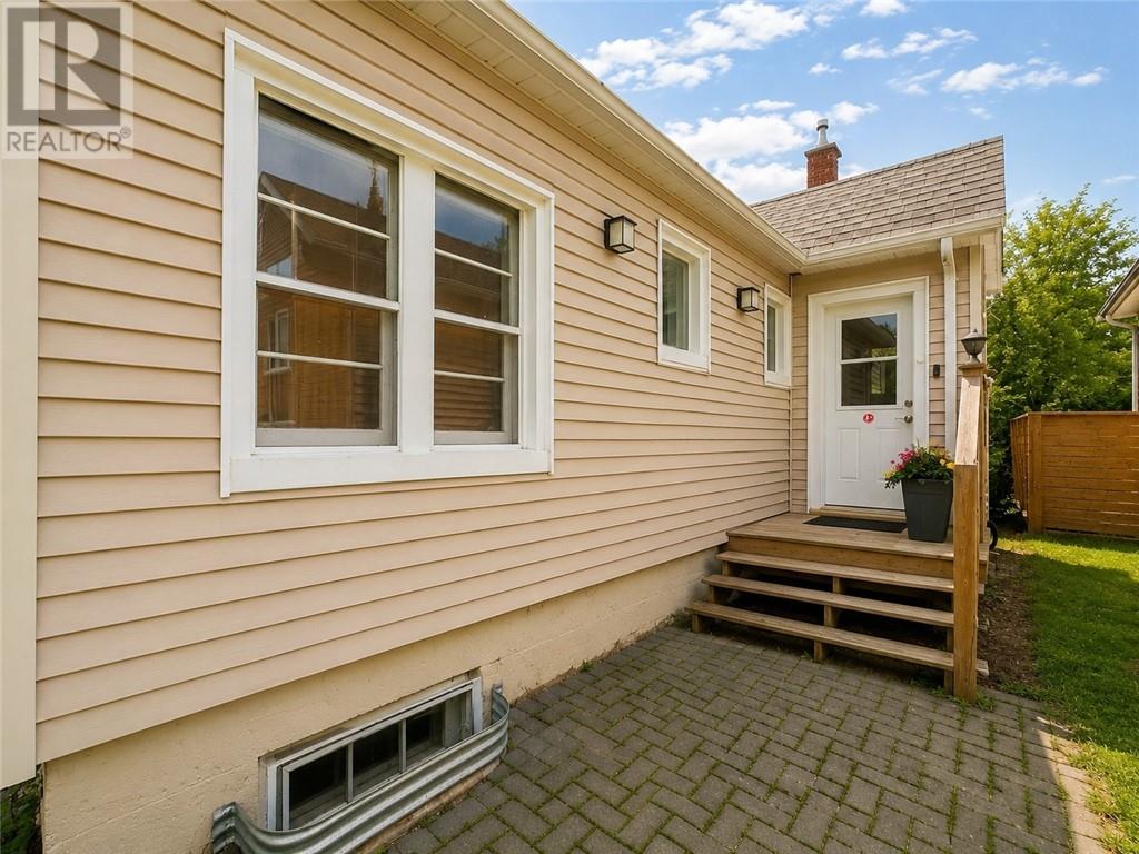 879 Charlotte Street, Sudbury, Ontario  P3E 4C5 - Photo 4 - 2129069