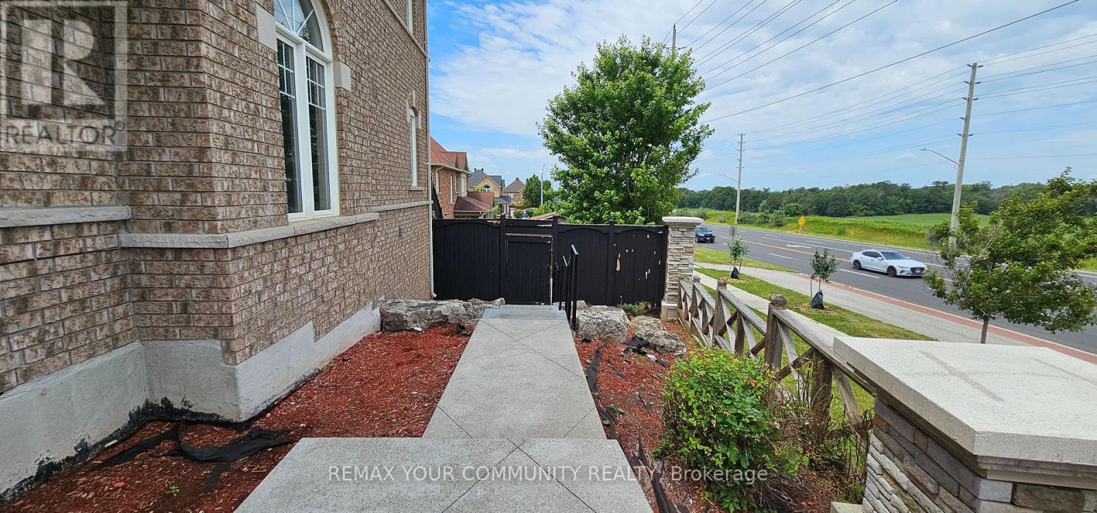 BSMT - 46 COURTLAND CRESCENT, East Gwillimbury
