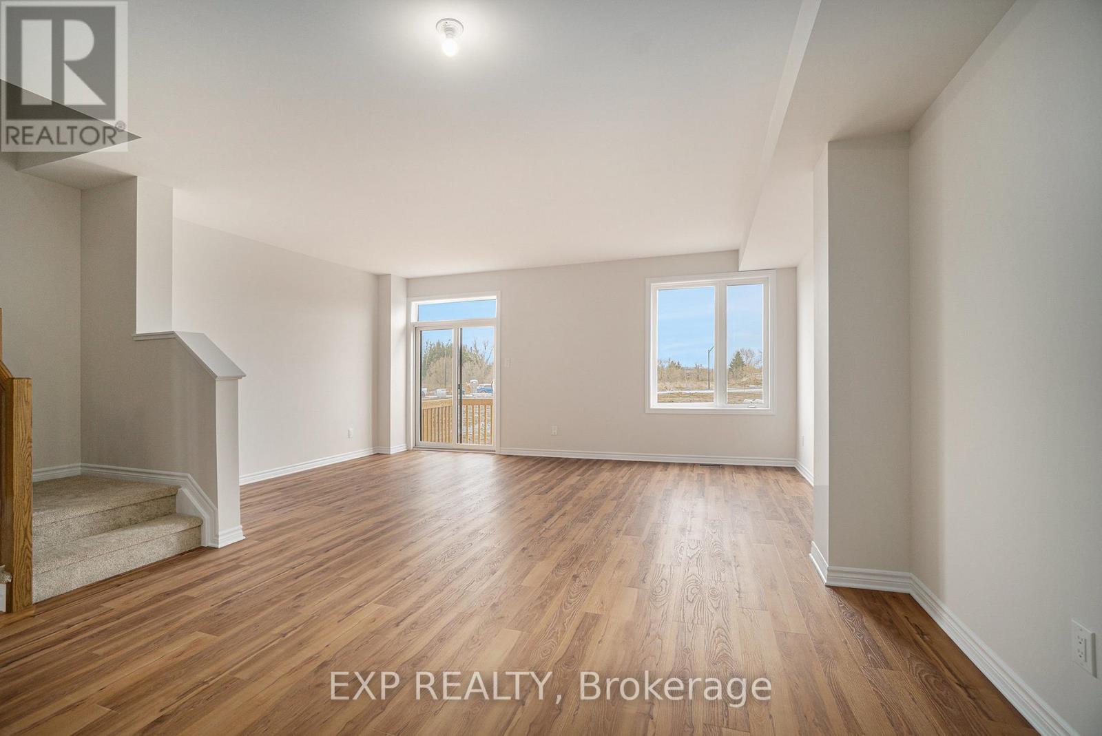 74 Richelieu Street, Russell, Ontario  K0A 1W0 - Photo 4 - X13537728