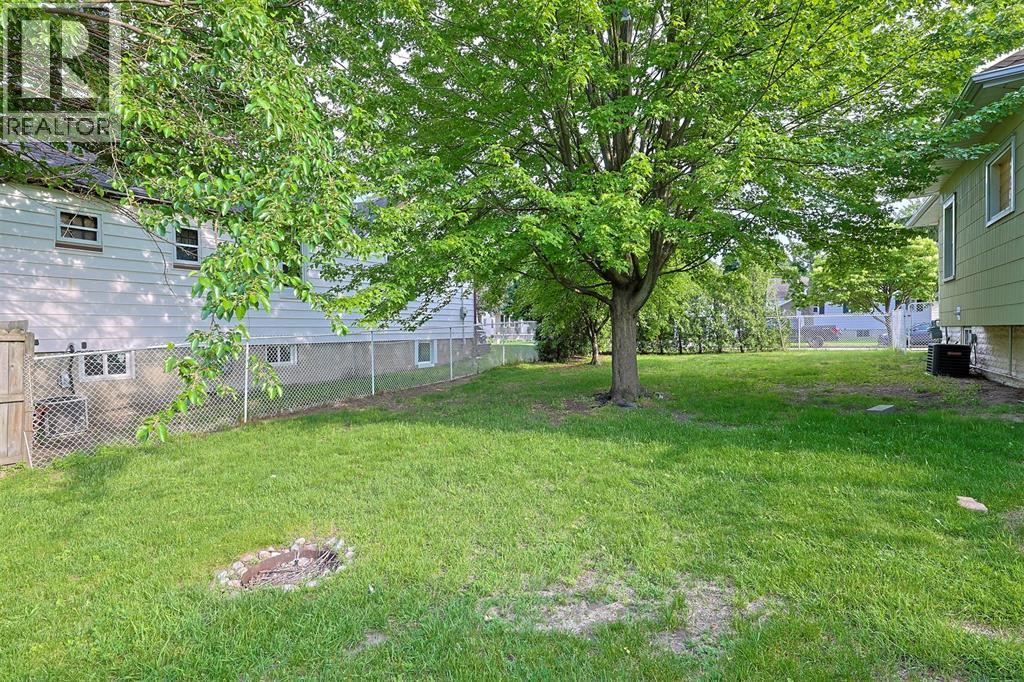 452 Nelson Street, Sarnia photo 8