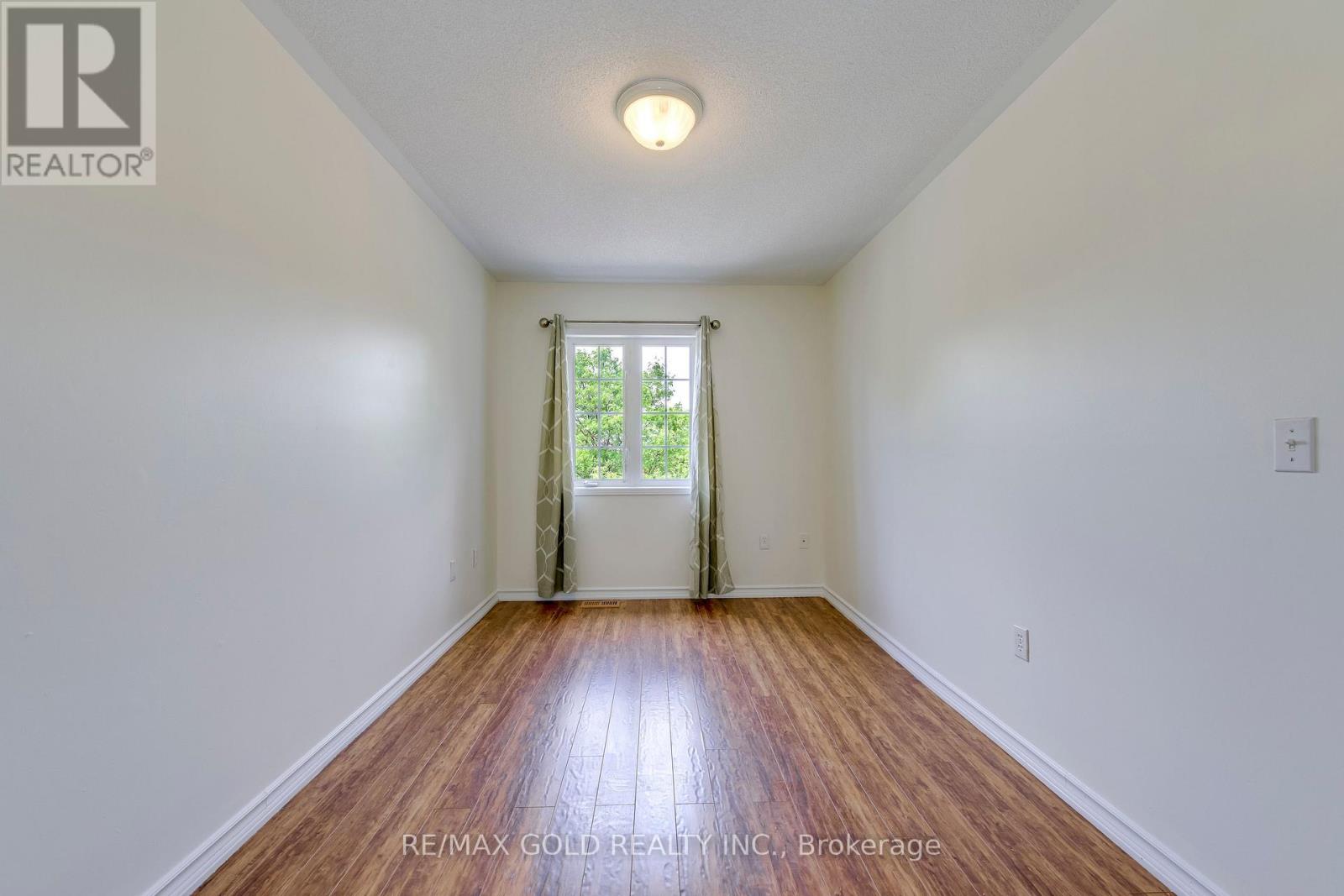 3332 Angel Pass Drive, Mississauga, Ontario  L5M 7K2 - Photo 18 - W13535642