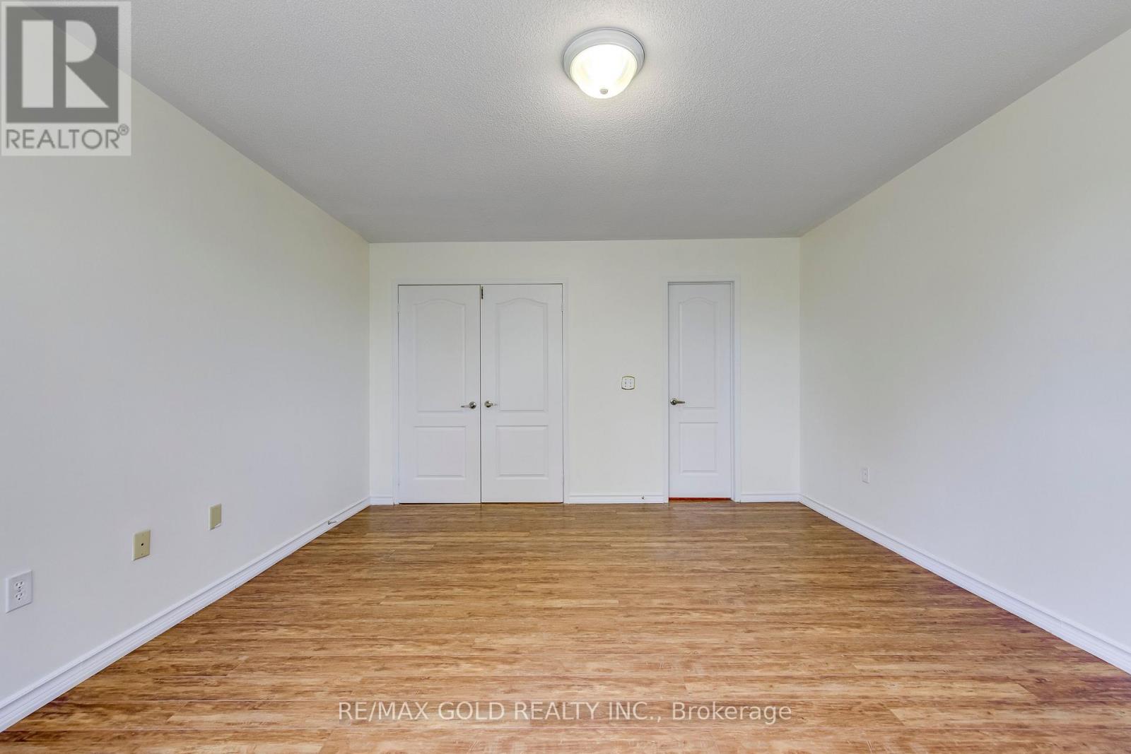3332 Angel Pass Drive, Mississauga, Ontario  L5M 7K2 - Photo 17 - W13535642