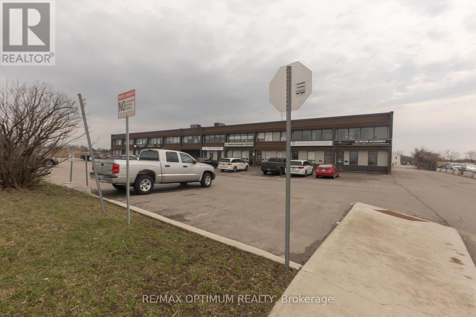 213 - 50 Steeles Avenue E, Milton, Ontario  L9T 4W9 - Photo 4 - W13537776