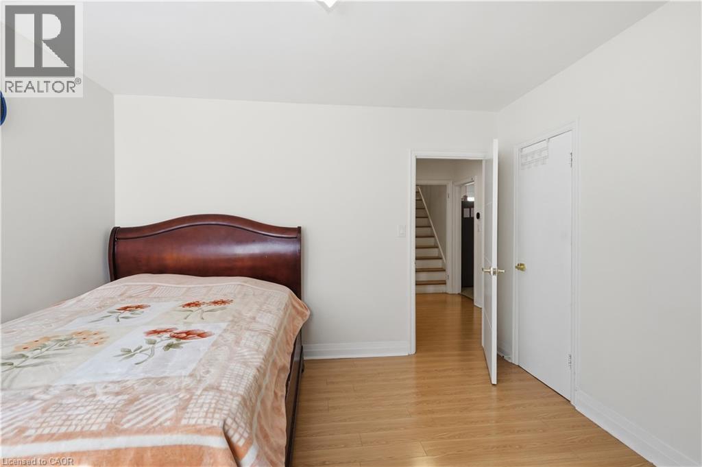29 Second Street N, Stoney Creek, Ontario  L8G 1Y8 - Photo 13 - 40843387