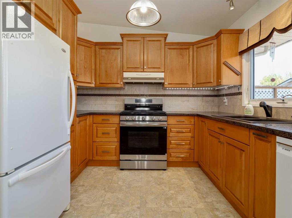 2707 11 Avenue N, Lethbridge, Alberta  T1H 1N5 - Photo 15 - A2323833