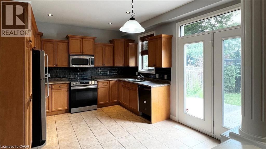 11 Armour Crescent, Ancaster, Ontario  L9K 1S1 - Photo 9 - 40846332