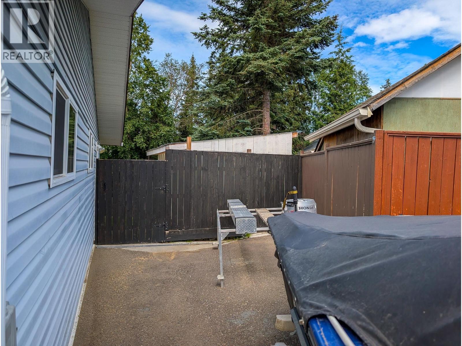 2910 Wildwood Crescent, Prince George, British Columbia  V2K 3J3 - Photo 15 - R3143969