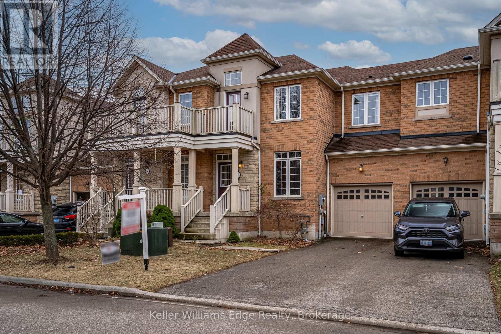 93 GLENDARLING CRESCENT, Hamilton, Ontario
