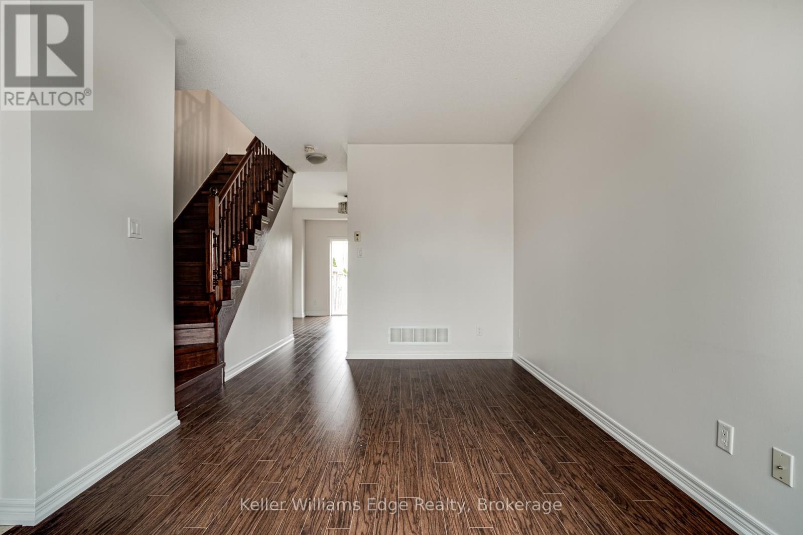 93 Glendarling Crescent, Hamilton, Ontario  L8E 0B1 - Photo 6 - X13538052