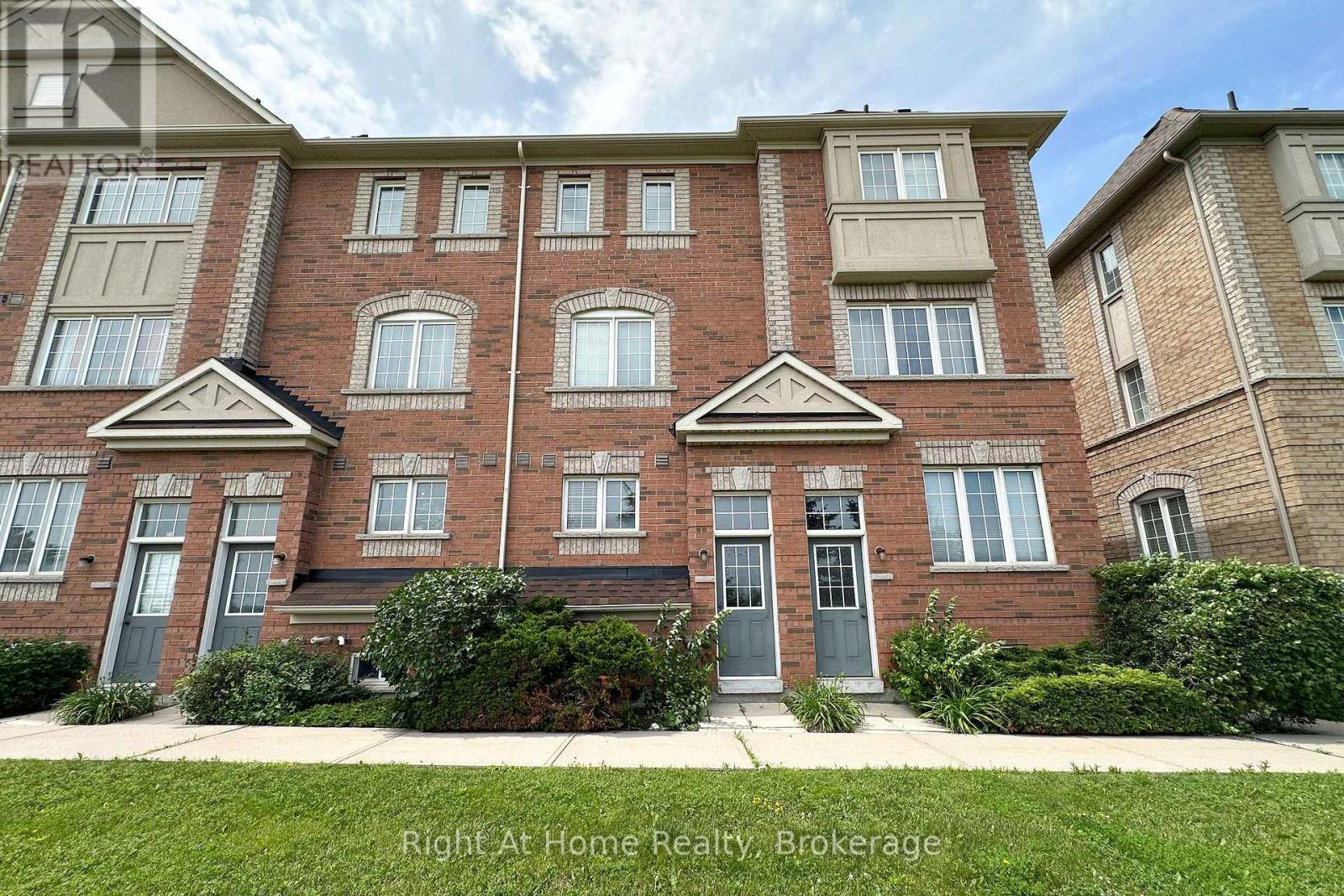 UNIT 65 - 65 COOPERAGE LANE, Ajax, Ontario