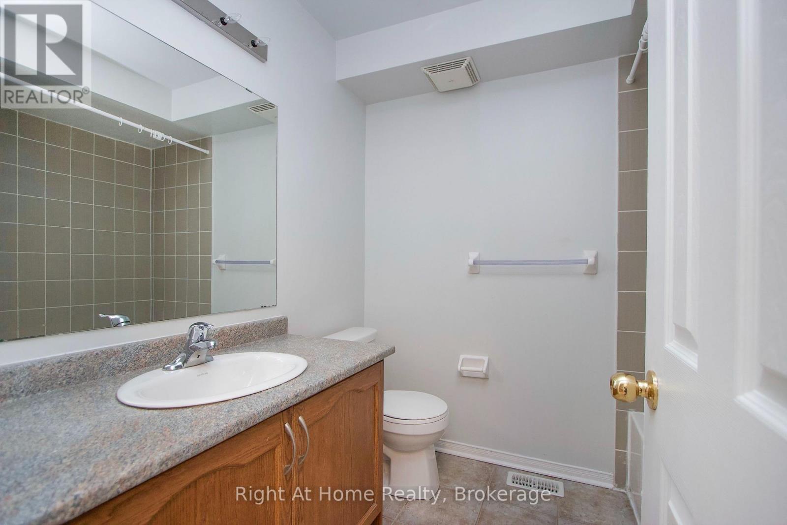 Unit 65 - 65 Cooperage Lane, Ajax, Ontario  L1S 0E8 - Photo 13 - E13537904