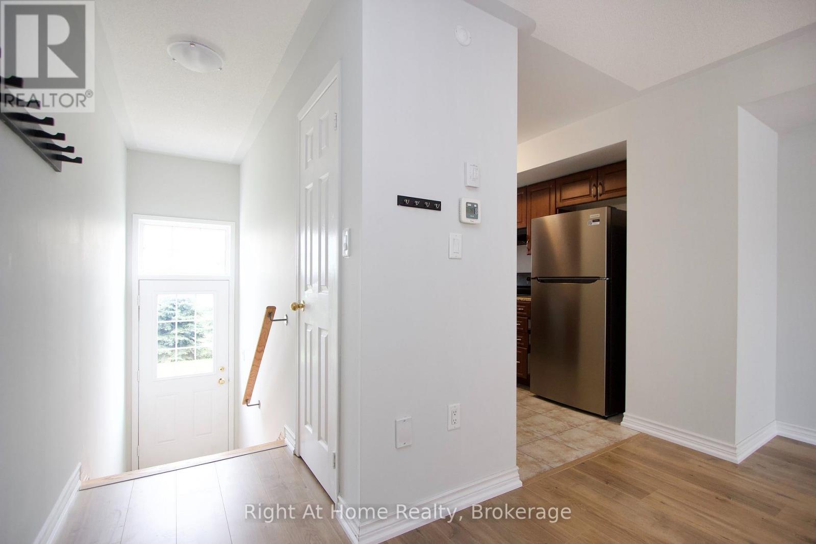 Unit 65 - 65 Cooperage Lane, Ajax, Ontario  L1S 0E8 - Photo 4 - E13537904