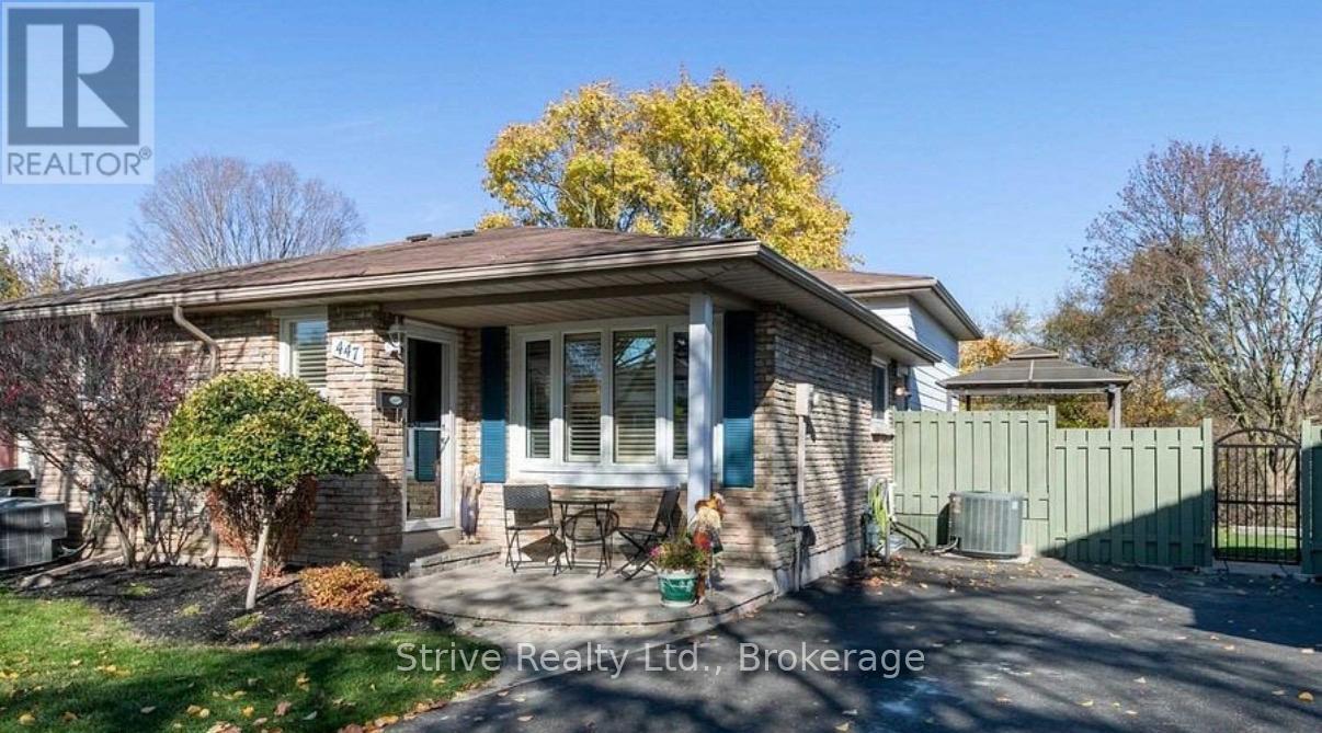 447 HARCOURT BOULEVARD