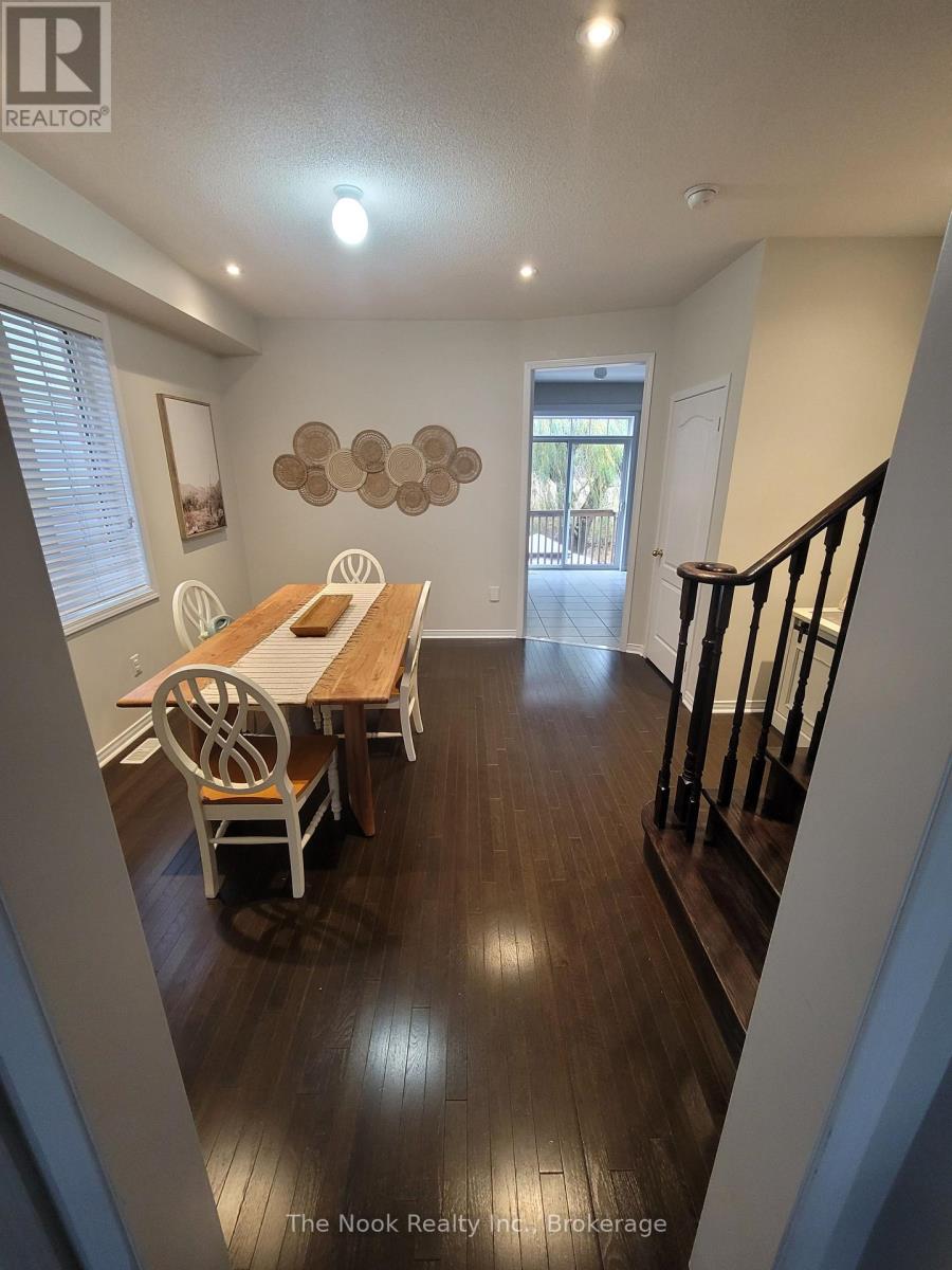 108 Milligan Street, Clarington, Ontario  L1B 0B5 - Photo 4 - E13538240