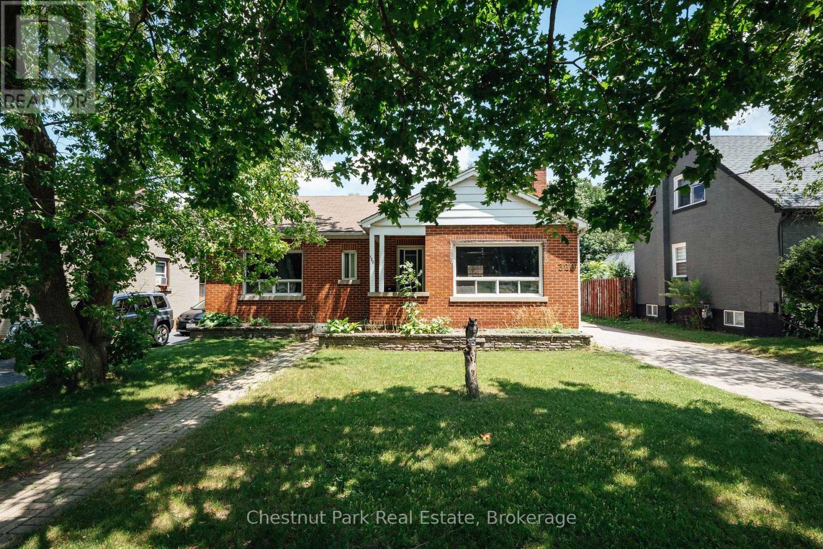 320 ST LEGER STREET, Kitchener, Ontario
