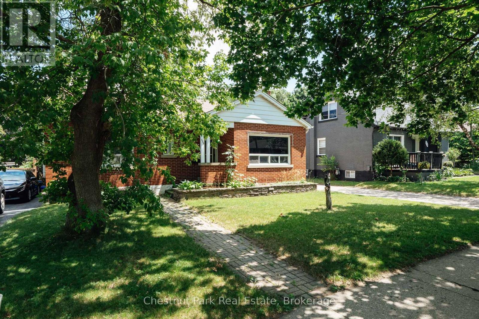 320 St Leger Street, Kitchener, Ontario  N2H 4M7 - Photo 3 - X13538054