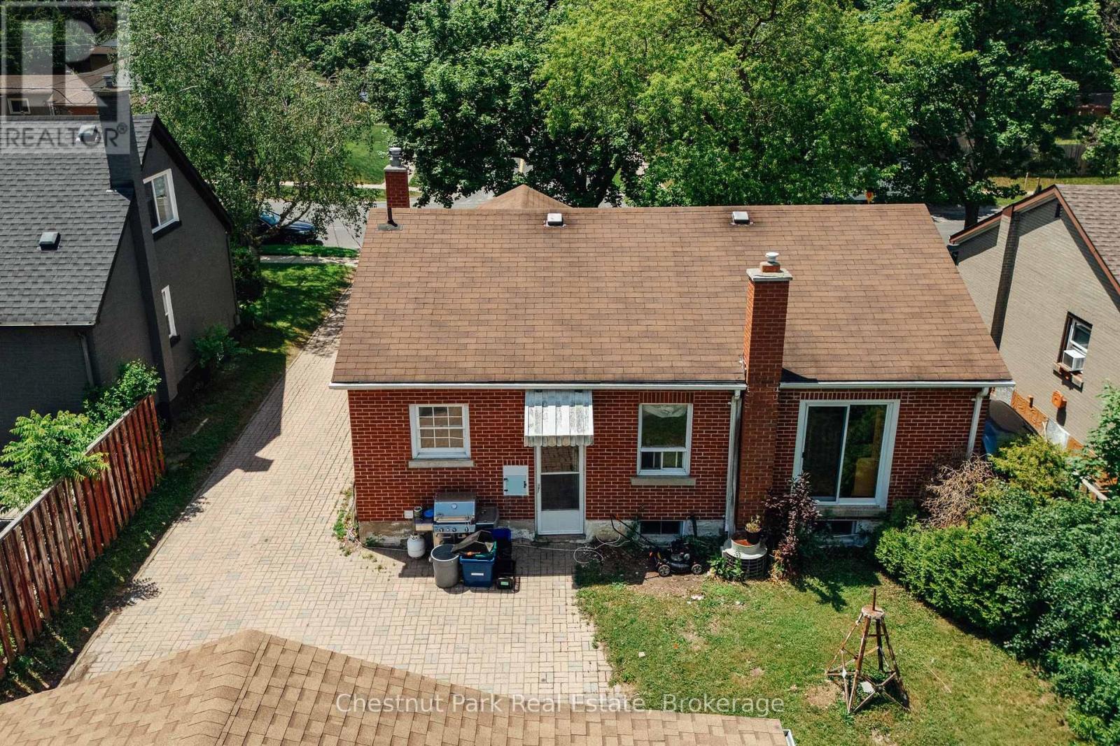 320 St Leger Street, Kitchener, Ontario  N2H 4M7 - Photo 7 - X13538054