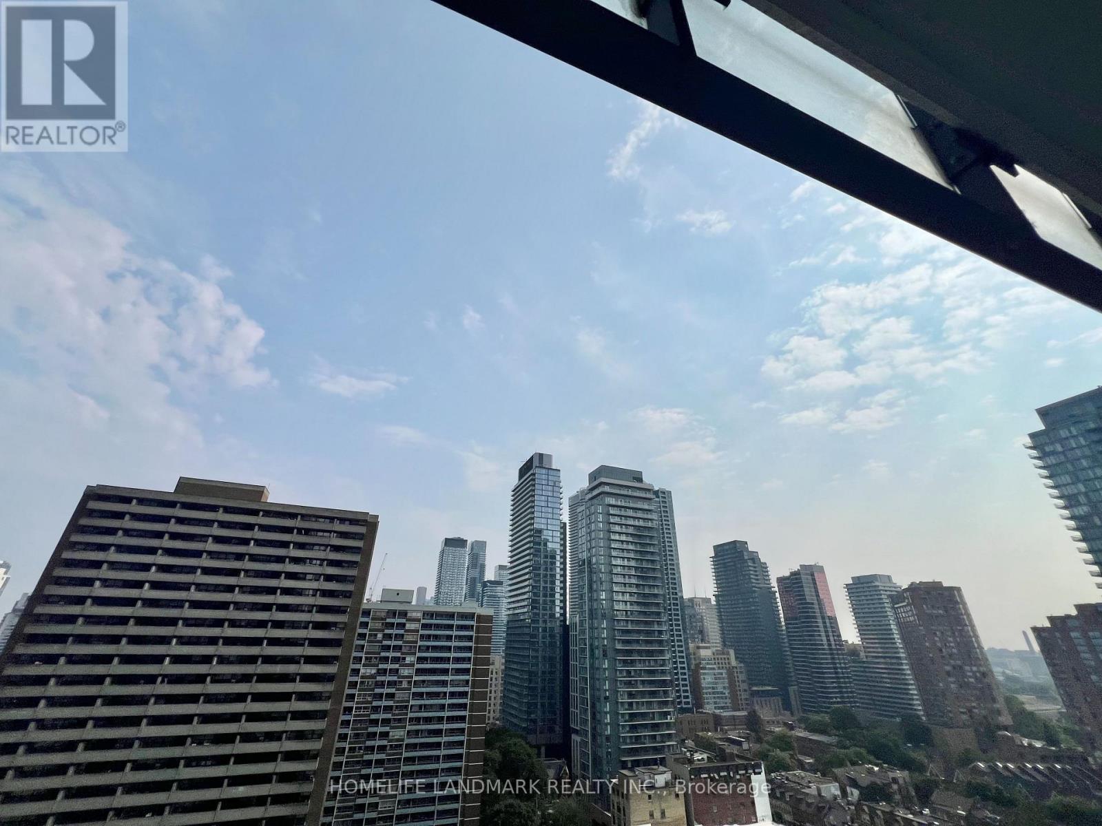 1604 - 33 Charles Street E, Toronto, Ontario  M4S 0A2 - Photo 8 - C13537896