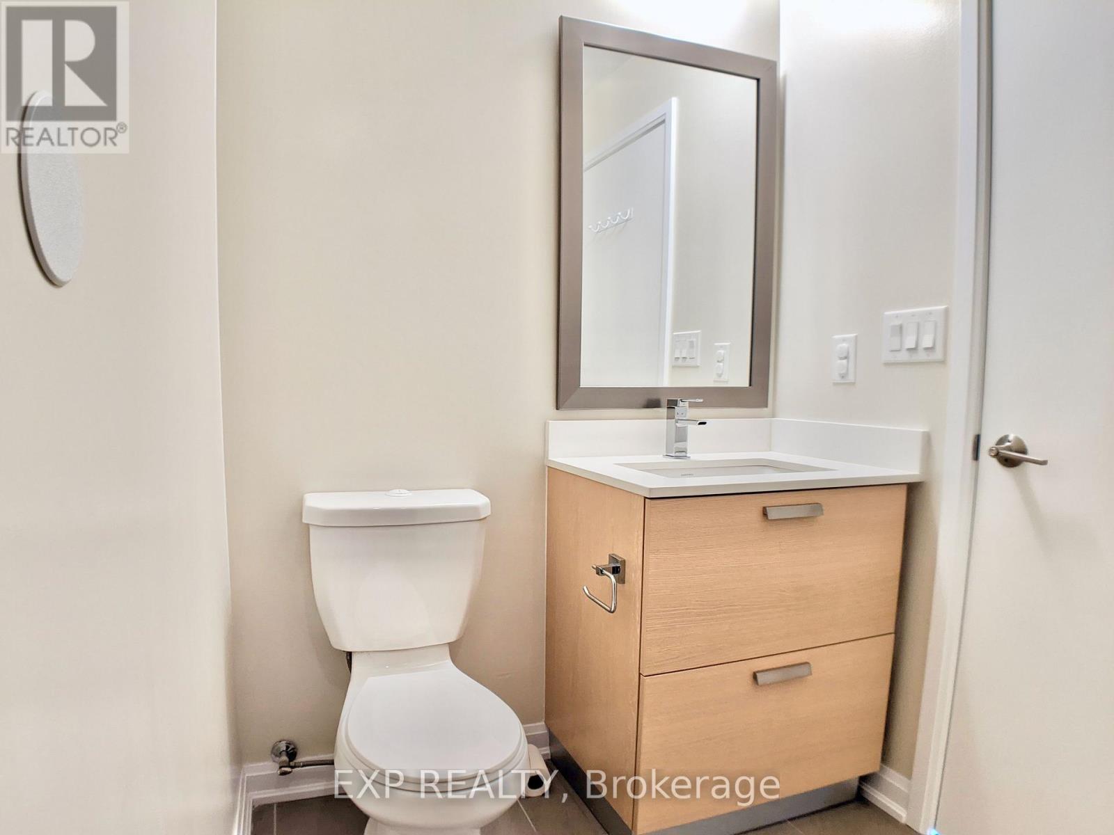2501 - 9 Bogert Avenue, Toronto, Ontario  M2N 0H3 - Photo 10 - C13538008