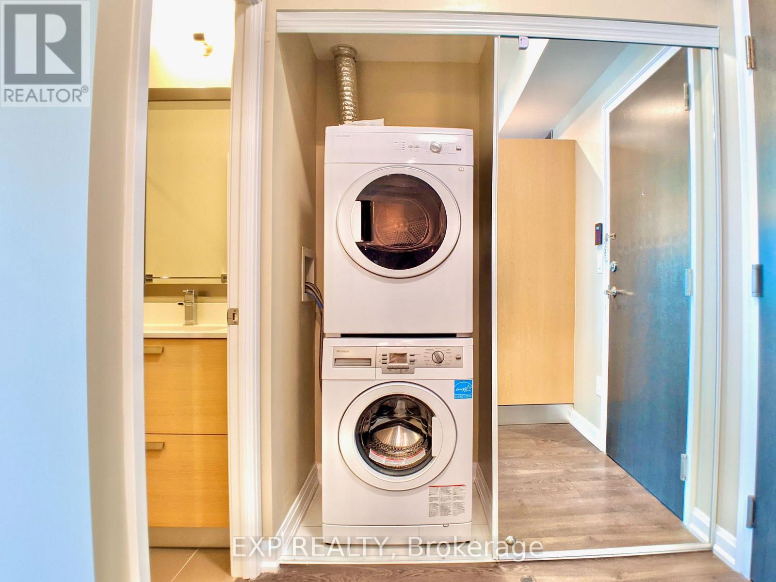 2501 - 9 Bogert Avenue, Toronto, Ontario  M2N 0H3 - Photo 13 - C13538008
