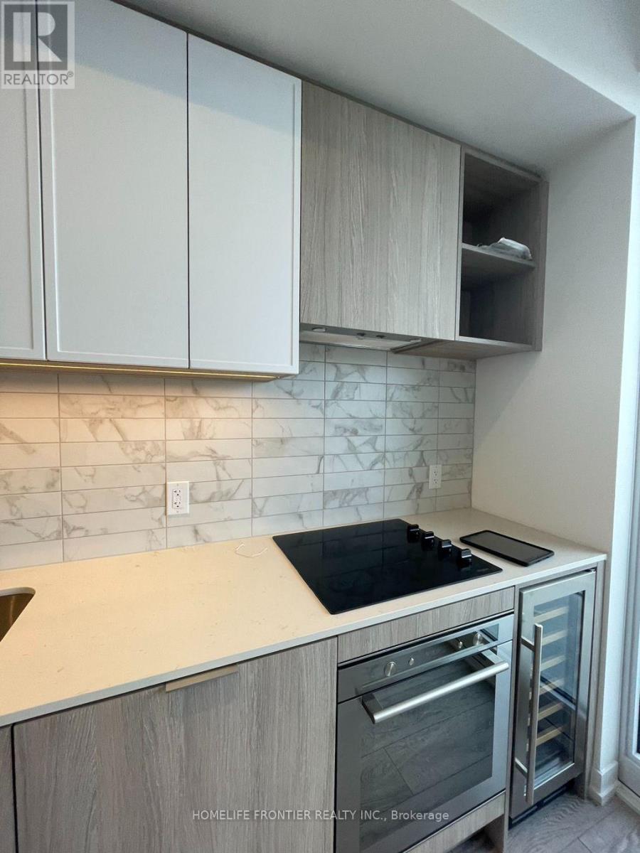 617 - 2020 Bathurst Street, Toronto, Ontario  M5P 0A6 - Photo 4 - C13538130