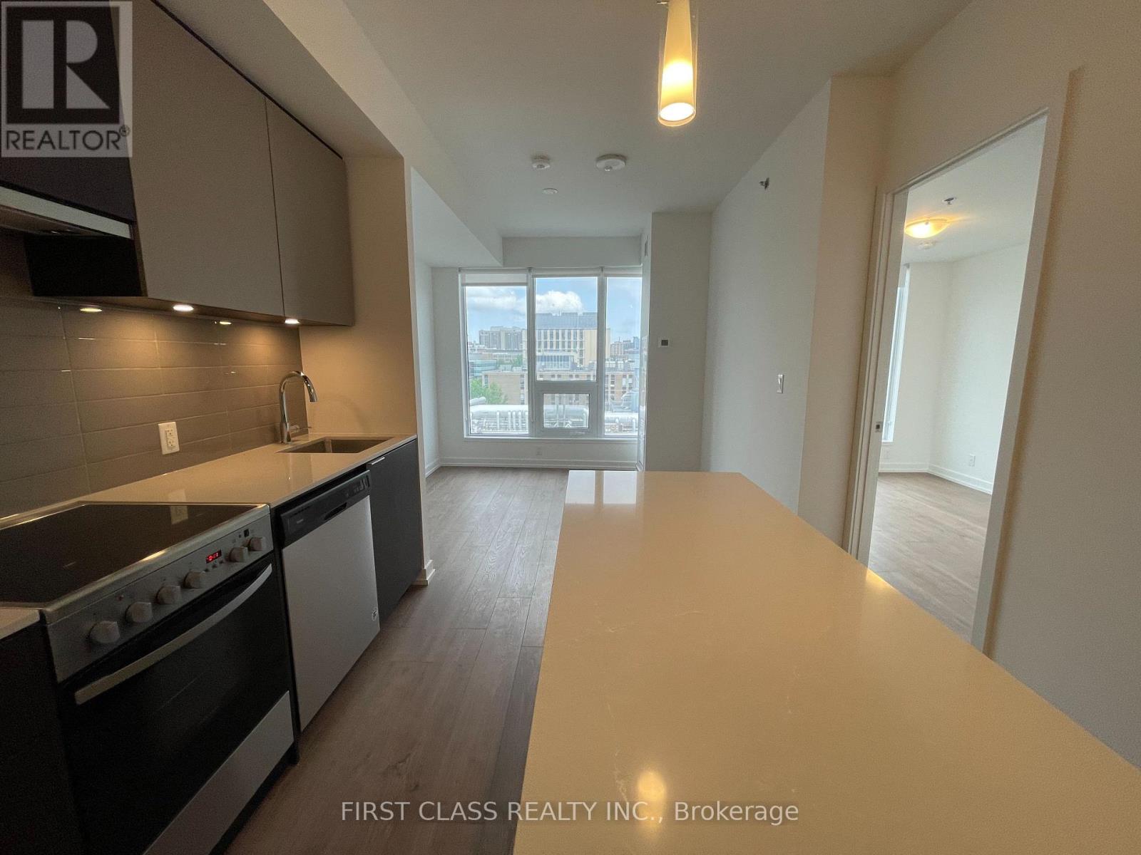 805 - 203 College Street, Toronto, Ontario  M5T 0C8 - Photo 4 - C13538206