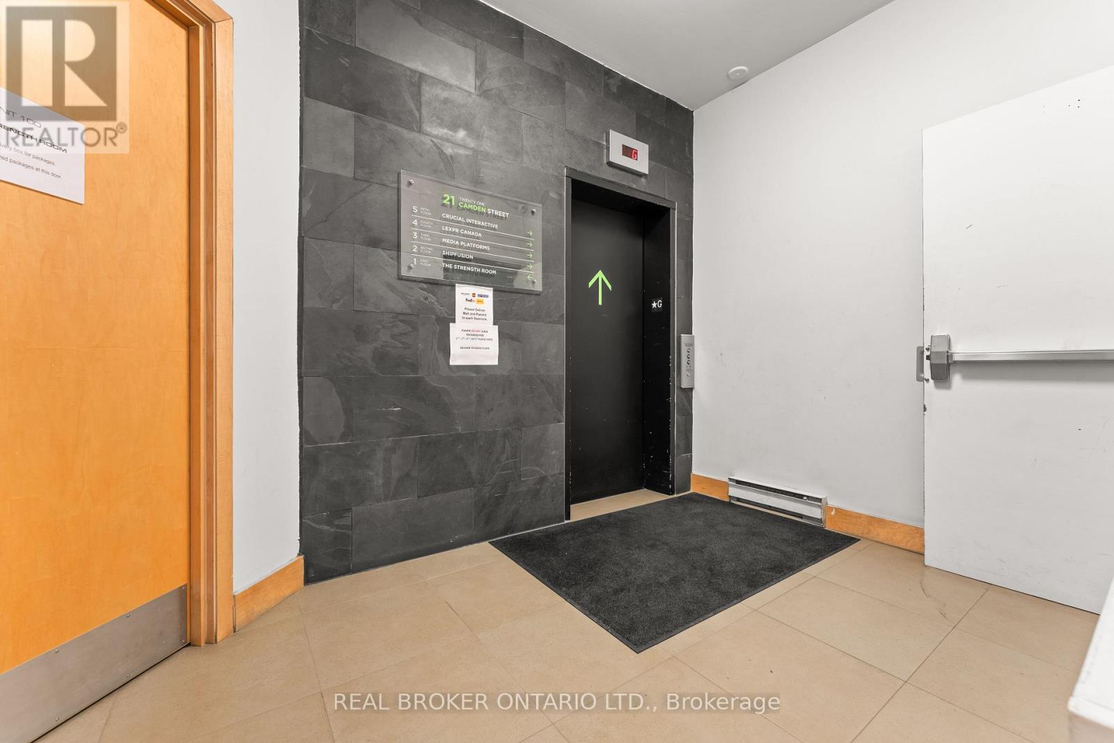 501 - 21 Camden Street, Toronto, Ontario M5V 1V2 - Photo 31 - C13538234