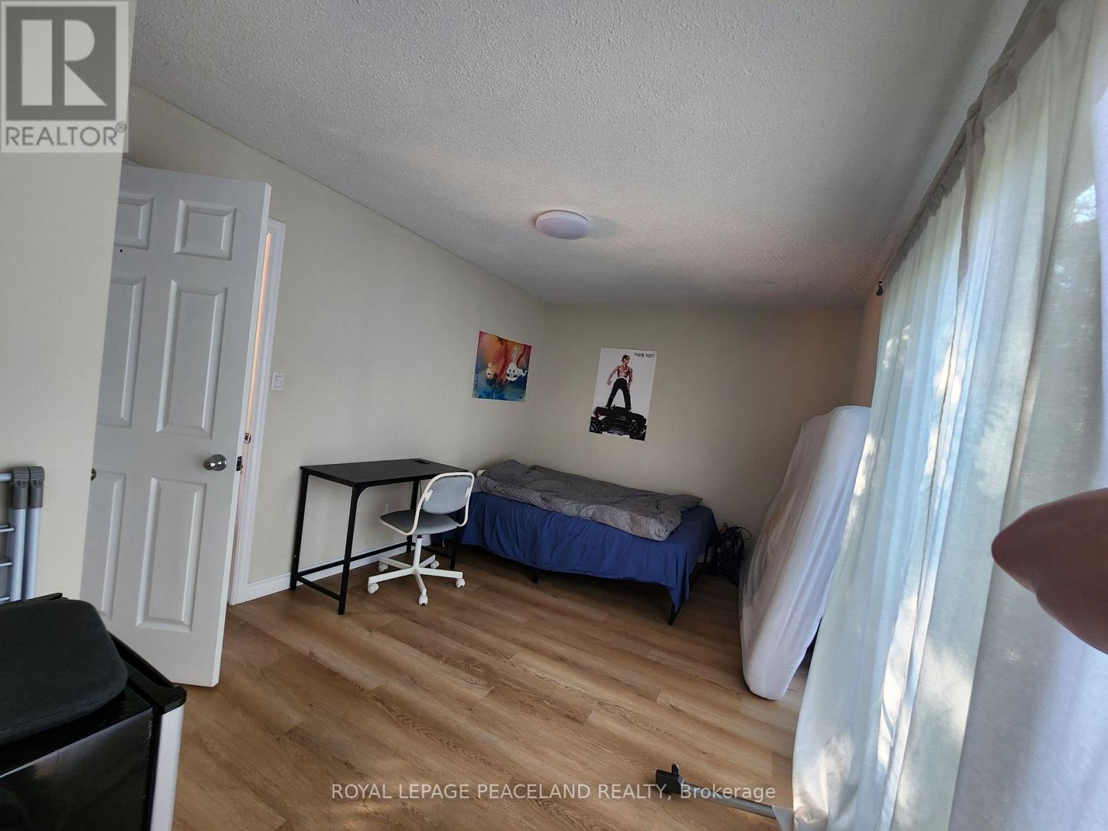 5 - 558 SPADINA CRESCENT, Toronto, Ontario