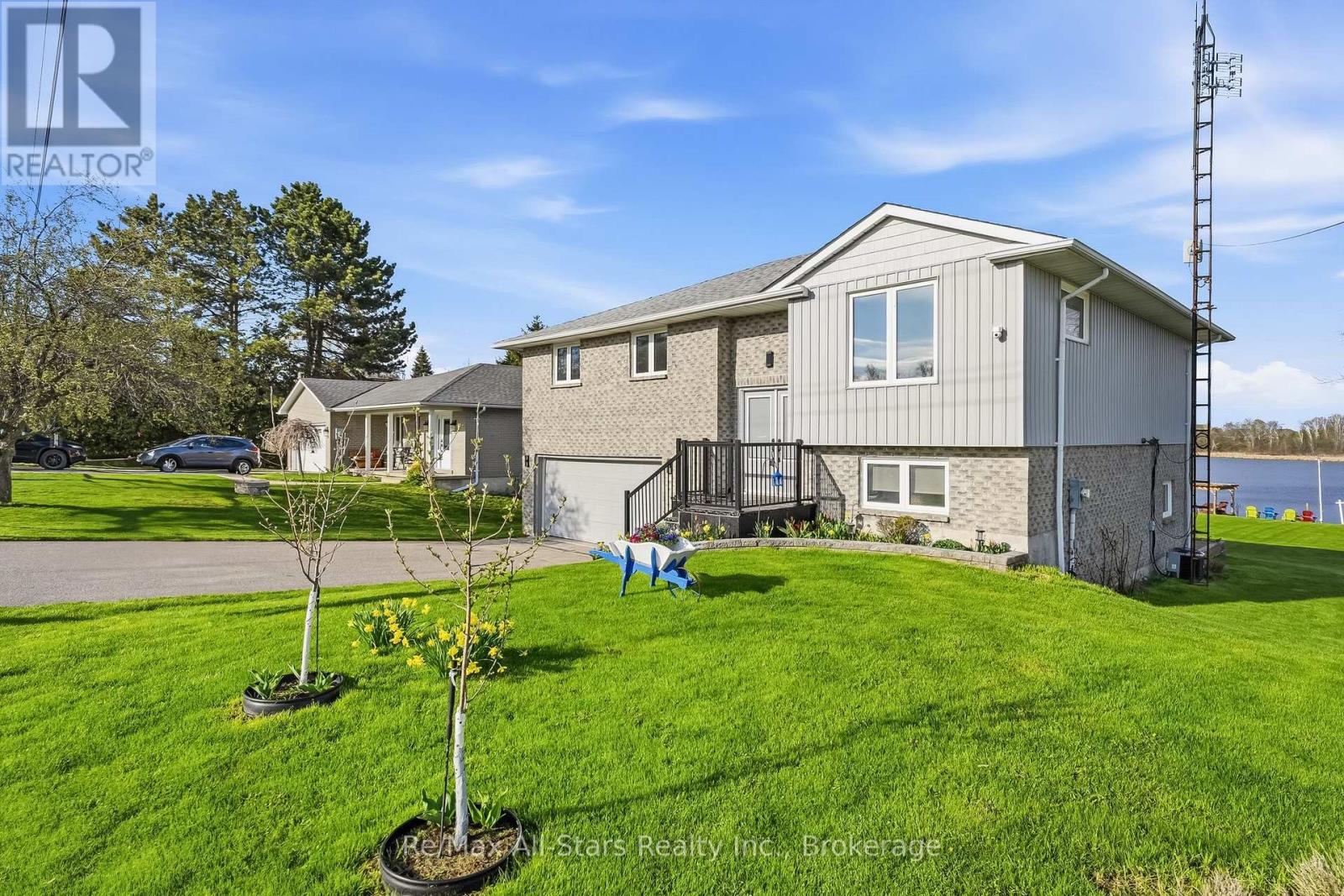 20915 BRUNON AVENUE, Kawartha Lakes (Mariposa)
