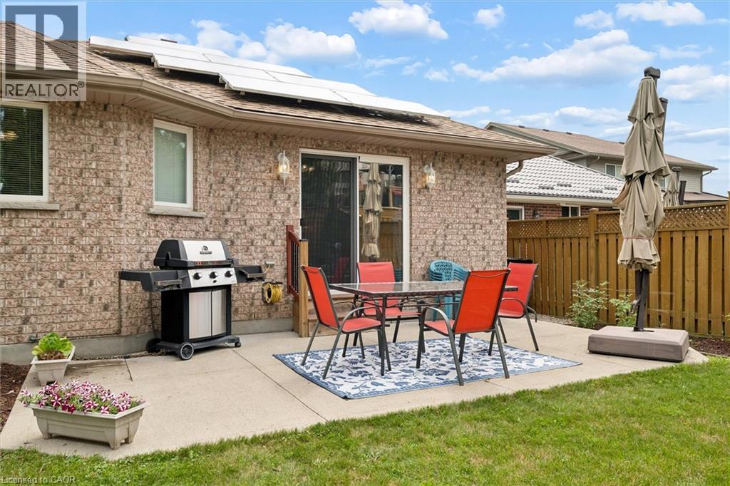 244 Fallowfield Drive, Kitchener, Ontario  N2C 2T7 - Photo 34 - 40846343