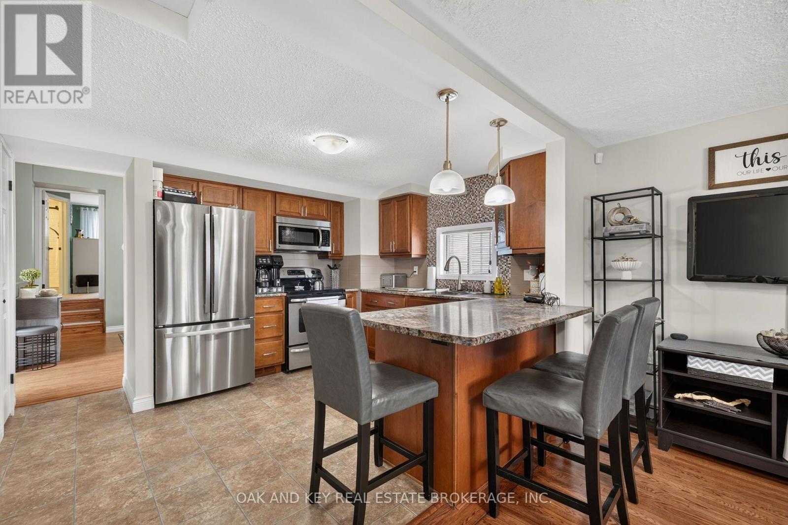 323 Clarke Road, London East, Ontario N5W 5G3 - Photo 9 - X13537902