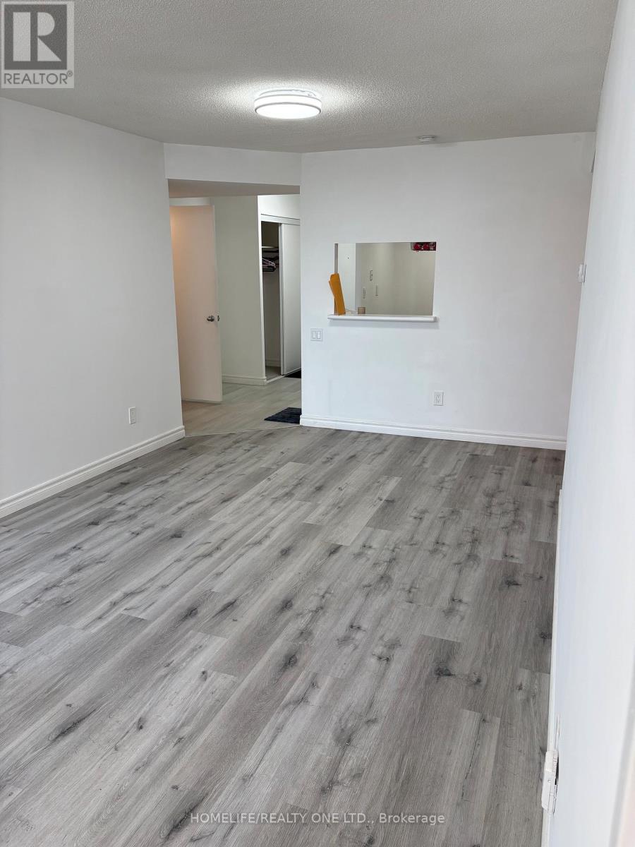 202 - 2466 EGLINTON AVENUE E, Toronto (Ionview)