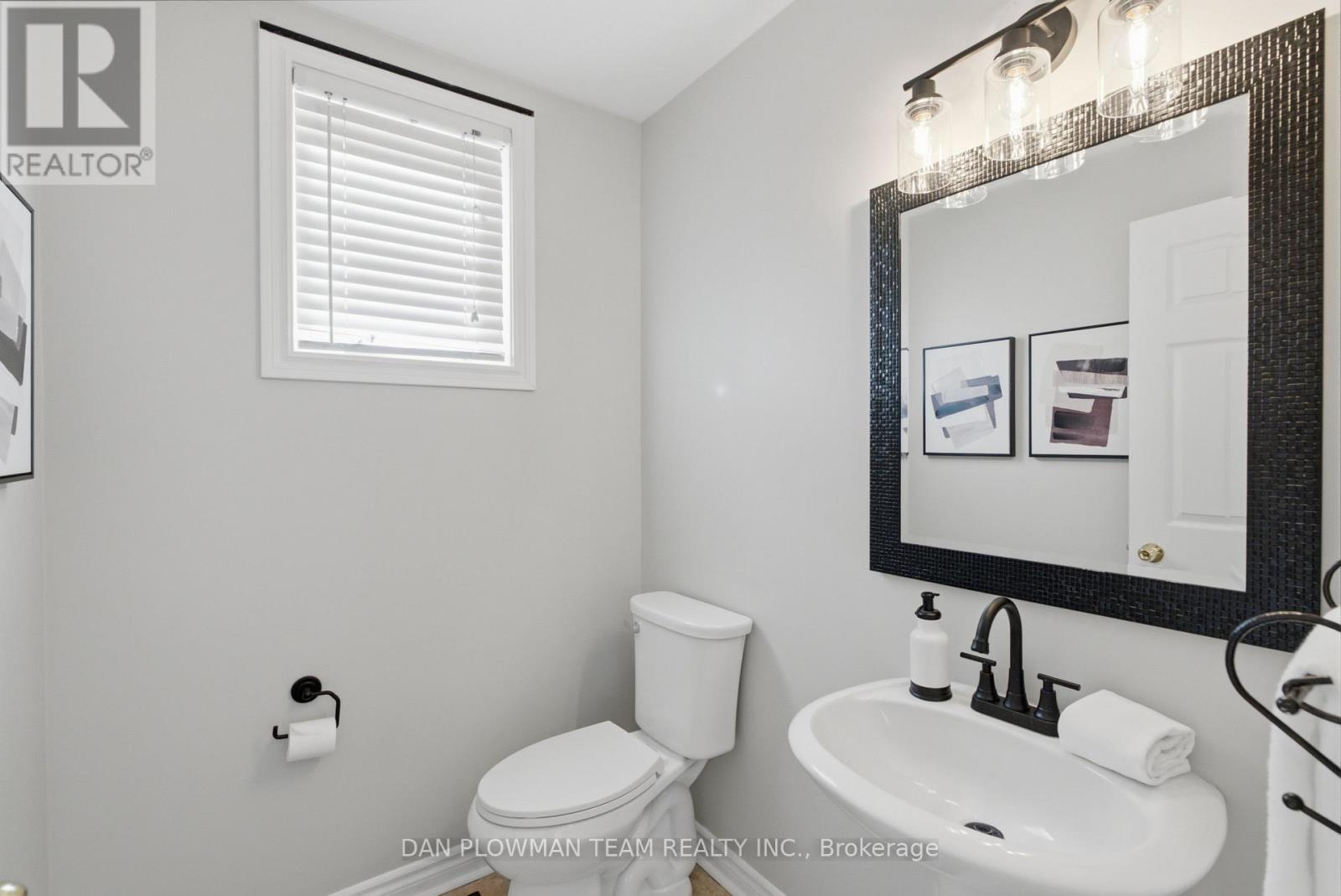 30 Weldon Street, Whitby, Ontario L1R 2T4 - Photo 21 - E13538006