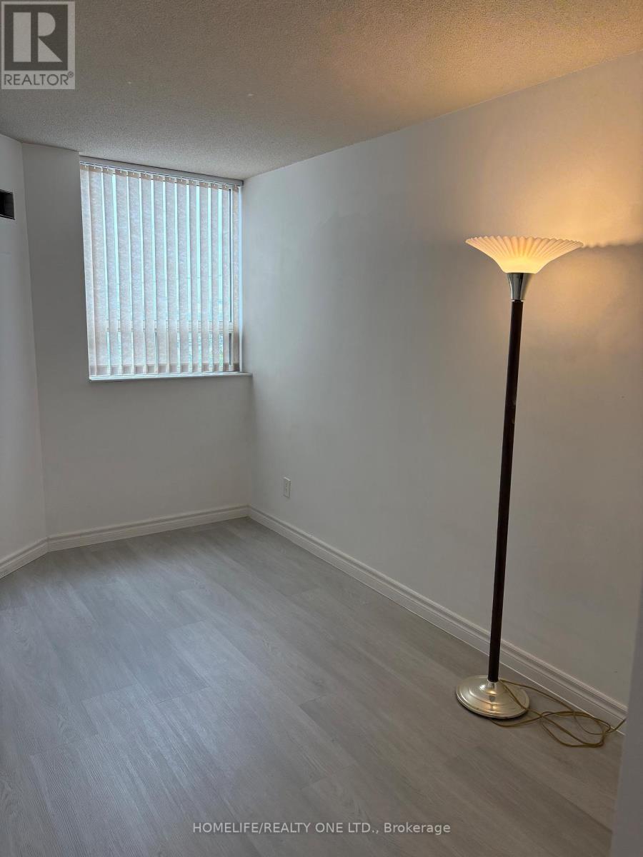 202 - 2466 Eglinton Avenue E, Toronto, Ontario  M1K 5J8 - Photo 5 - E13538040