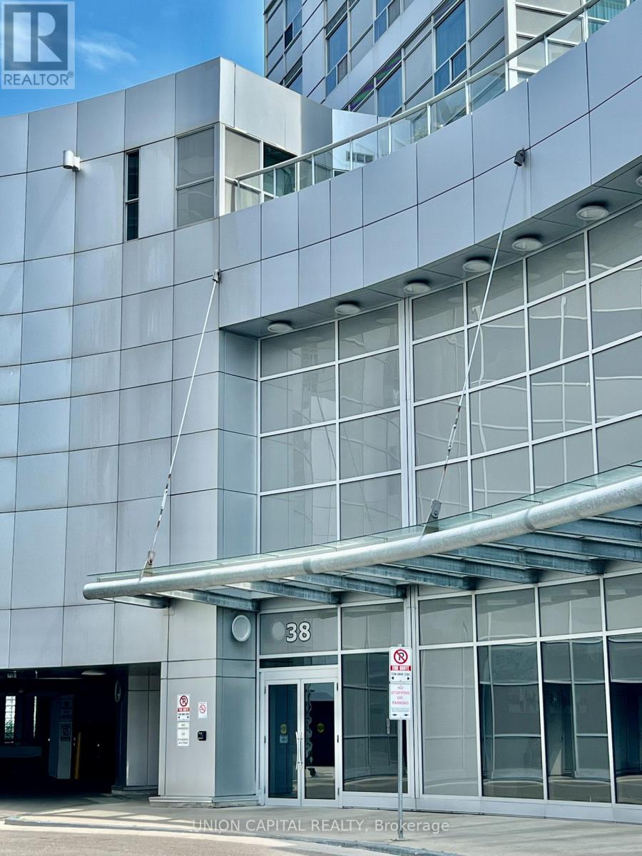 1907 - 38 LEE CENTRE DRIVE, Toronto (Woburn)